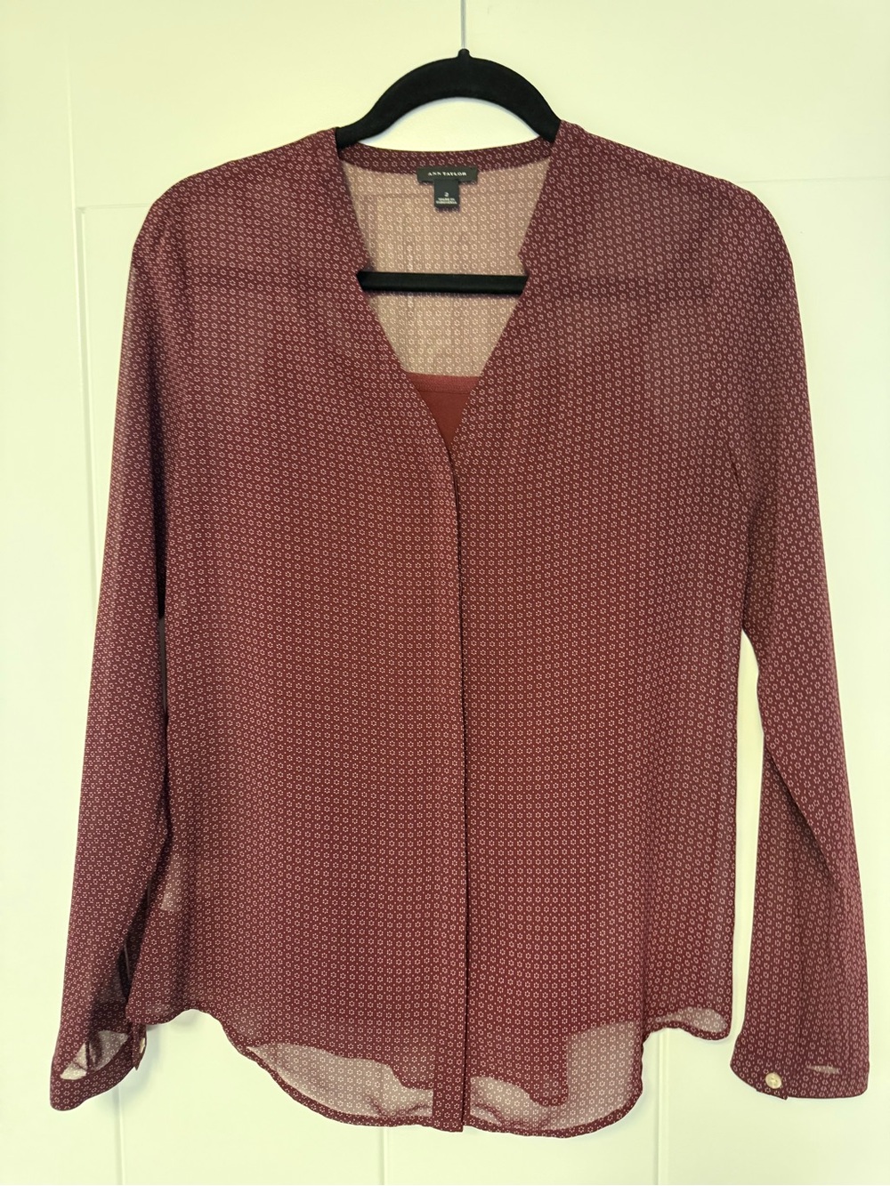 Anne Taylor Burgundy Printed V-Neck Blouse and Cami